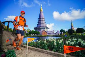 BIB: 5340
                            <button type="button" onclick="openModal(19236085)" class="btn btn-primary btn-sm float-right btn-popup" data-toggle="modal" data-target=".modal-high-quality">
                        <i class="fas fa-shopping-cart"></i> Add to Cart
                    </button>
                                            <button type="button" onclick="isThisMe(19236085, true)" class="btn btn-success btn-sm float-right btn-popup btn-isme hidden" data-toggle="tooltip" data-placement="bottom" title="นี่คือรูปของคุณใช่ไหม คลิกที่นี่เพื่อเอาเข้าอัลบั้ม">
                        <i class="fas fa-plus"></i> Add to album
                    </button>
                    <button type="button" onclick="isThisMe(19236085, false)" class="btn btn-warning btn-sm float-right btn-popup btn-isnotme hidden">
                        <i class="fas fa-ban"></i> Remove from album
                    </button>